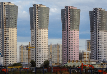 When have a problem with cracked pipes